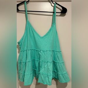 American Eagle Outfitters Tiered V-Neck Camisole in Green